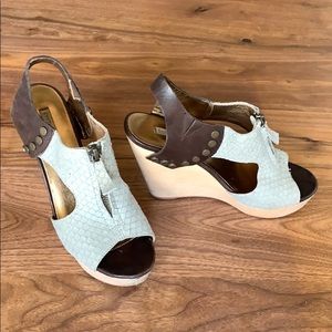 Cynthia Vincent wedges size 6 1/2